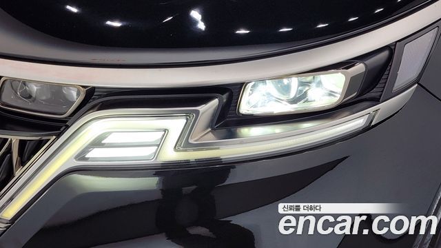 Kia Canival 2022 — photo 8