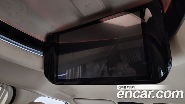 Kia Canival 2022 — photo 34