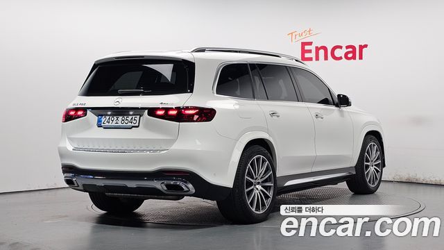 Mercedes-Benz GLS-Class 2025 — photo 2