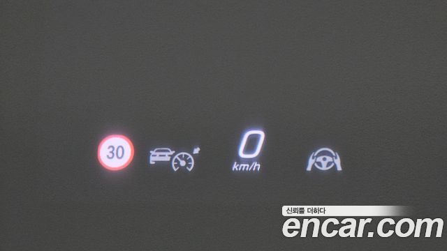Mercedes-Benz GLS-Class 2025 — photo 25
