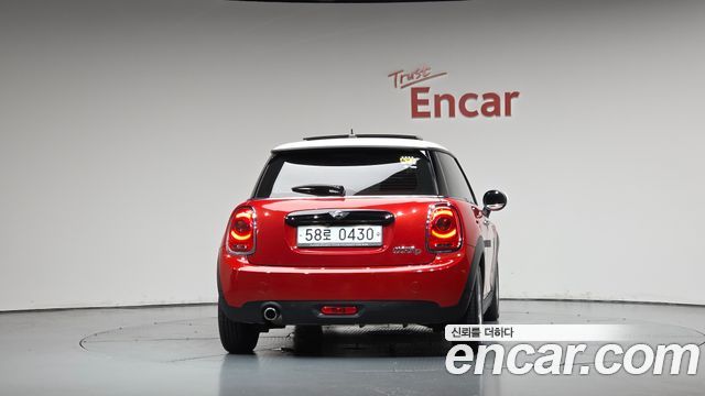 Mini Cooper 2016 — photo 4
