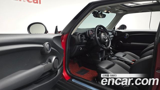 Mini Cooper 2016 — photo 13