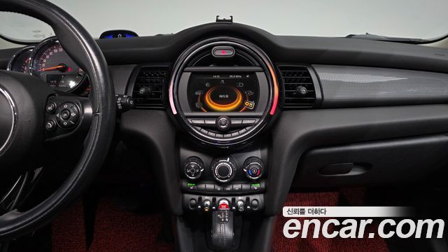 Mini Cooper 2016 — photo 20