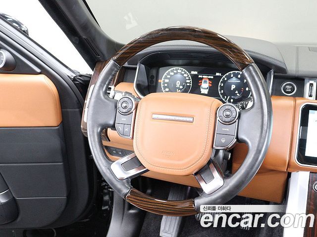 Land Rover Range Rover 2017 — photo 11