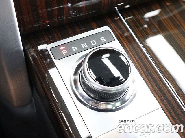 Land Rover Range Rover 2017 — photo 13