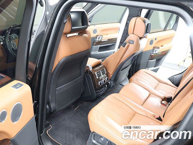 Land Rover Range Rover 2017 — photo 17