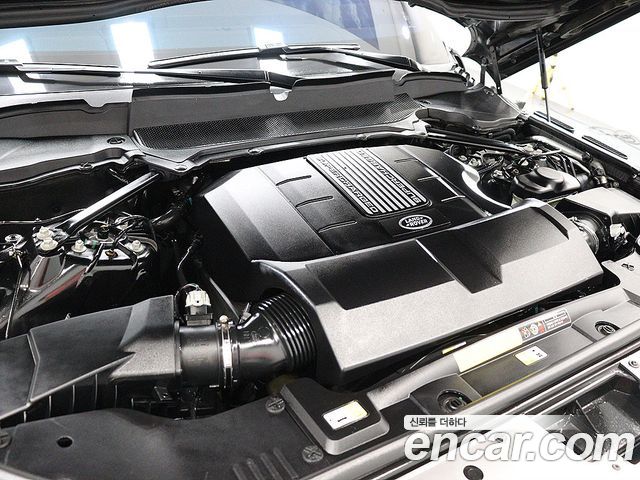 Land Rover Range Rover 2017 — photo 20