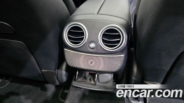 Mercedes-Benz E-Class 2019 — photo 34