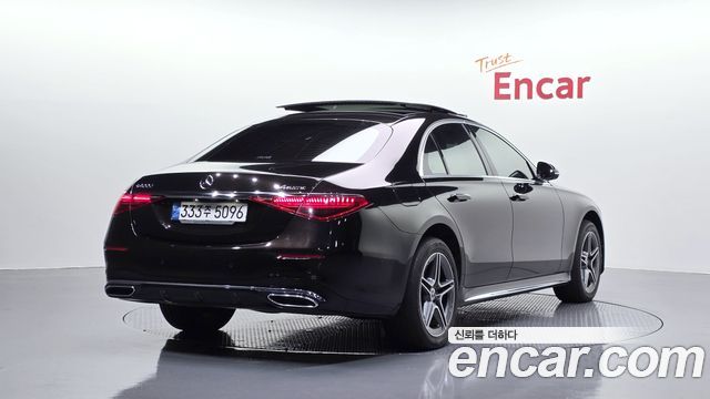Mercedes-Benz S-Class 2022 — photo 2