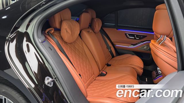 Mercedes-Benz S-Class 2022 — photo 17