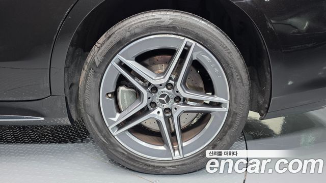 Mercedes-Benz S-Class 2022 — photo 7