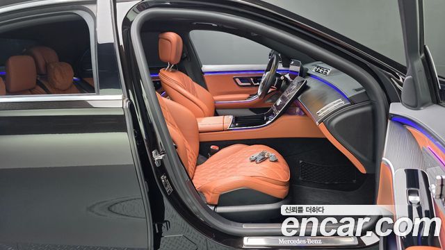 Mercedes-Benz S-Class 2022 — photo 16