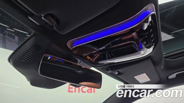 Mercedes-Benz S-Class 2022 — photo 29
