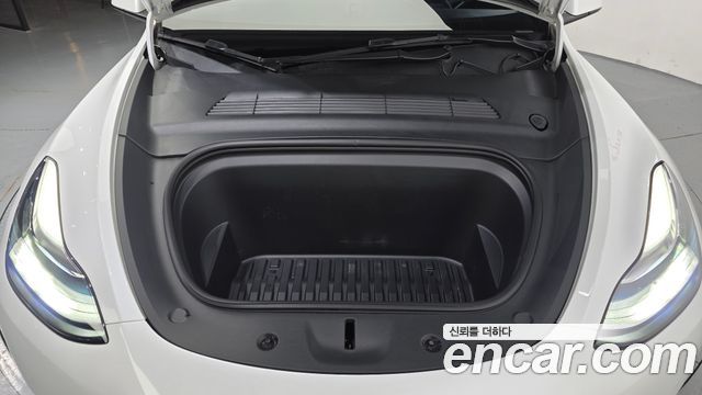 Tesla Model Y 2022 — photo 6