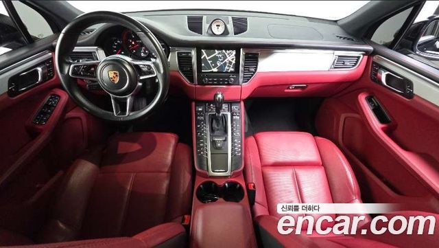 Porsche Macan 2017 — photo 7