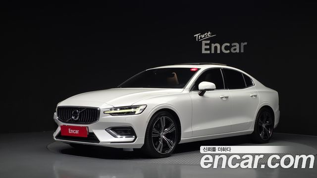 Volvo S60 2020 — photo 1