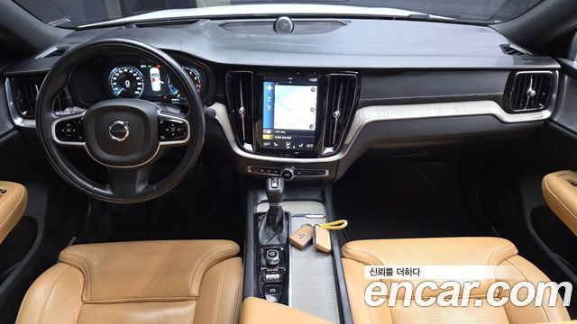 Volvo S60 2020 — photo 7
