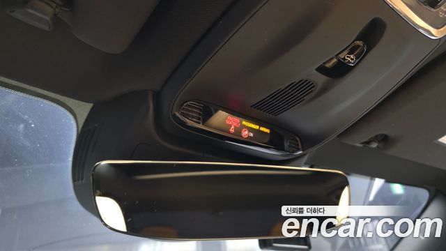 Volvo S60 2020 — photo 17