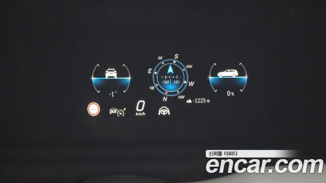 Mercedes-Benz GLC-Class 2025 — photo 23