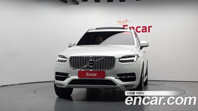 Volvo XC90 2019 — photo 3