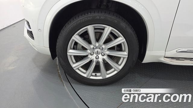 Volvo XC90 2019 — photo 5