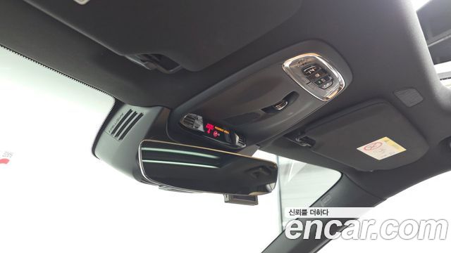 Volvo XC90 2019 — photo 23
