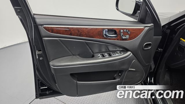 Hyundai Equus 2012 — photo 14