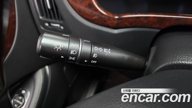 Hyundai Equus 2012 — photo 27