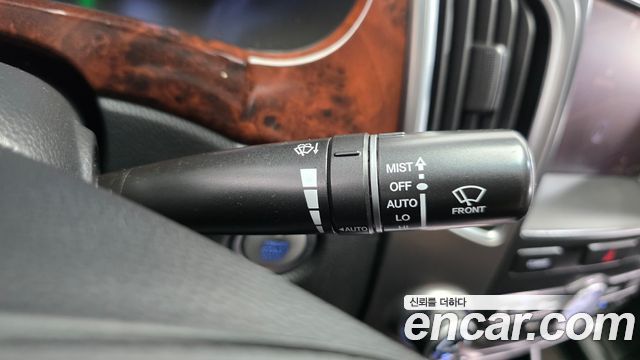Hyundai Equus 2012 — photo 28