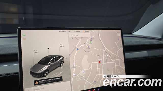 Tesla Model Y 2025 — photo 27