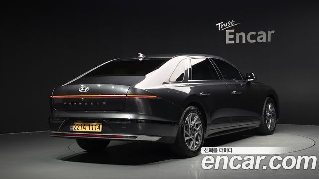 Hyundai Grandeur 2023 — photo 2