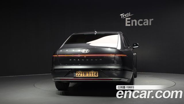 Hyundai Grandeur 2023 — photo 4
