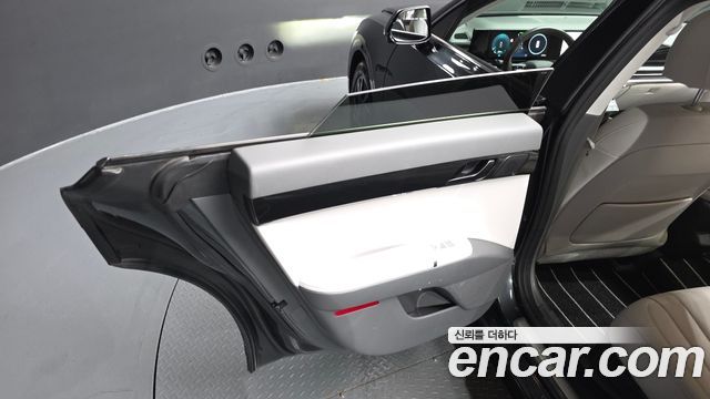 Hyundai Grandeur 2023 — photo 15
