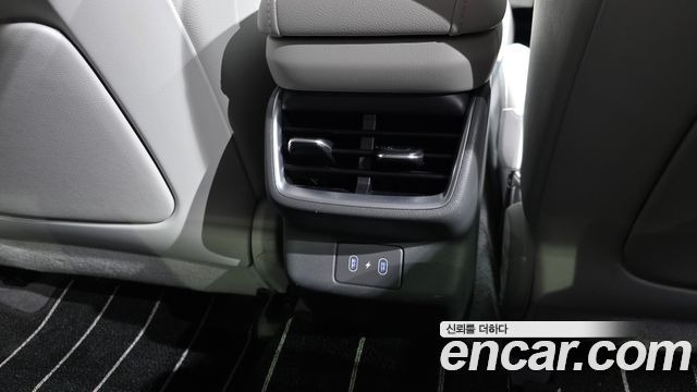 Hyundai Grandeur 2023 — photo 32
