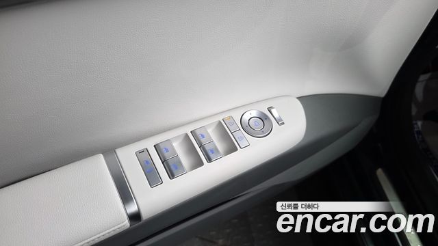 Hyundai Grandeur 2023 — photo 37
