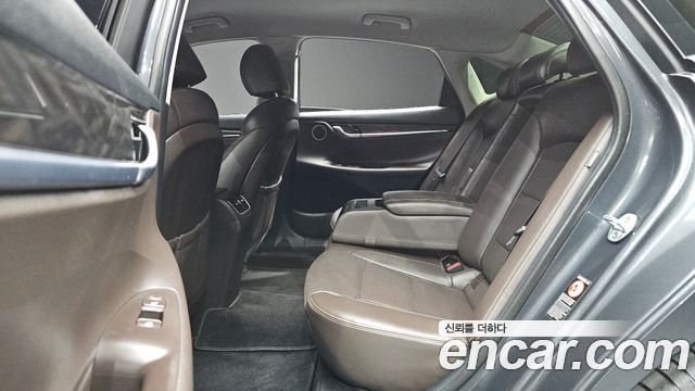 Hyundai Grandeur 2018 — photo 17