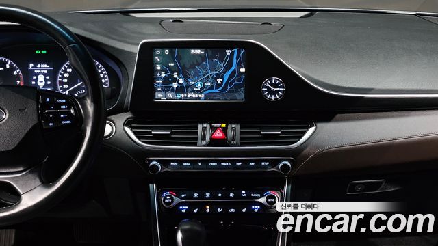 Hyundai Grandeur 2018 — photo 20