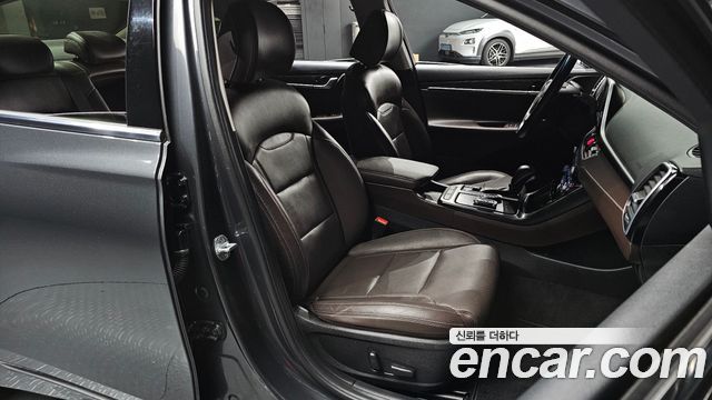 Hyundai Grandeur 2018 — photo 16