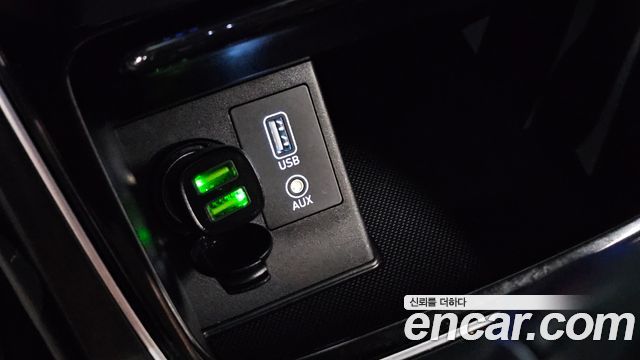 Hyundai Grandeur 2018 — photo 28