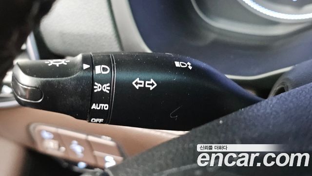 Hyundai Grandeur 2018 — photo 29