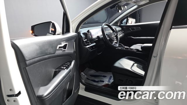 Kia Sportage 2023 — photo 13