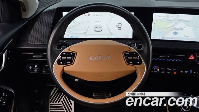 Kia EV6 2023 — photo 13