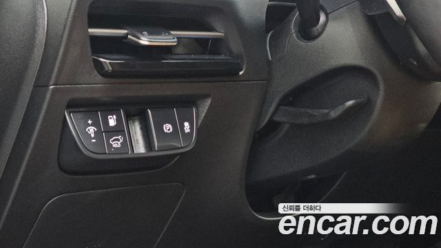 Kia EV6 2023 — photo 18