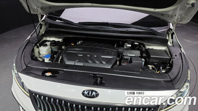 Kia Canival 2019 — photo 6