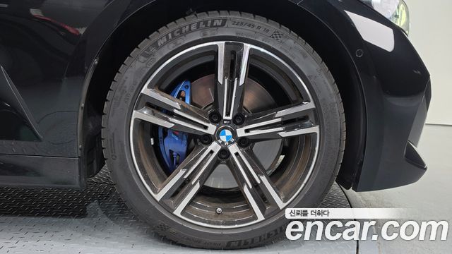 BMW 3-Series 2026 — photo 5