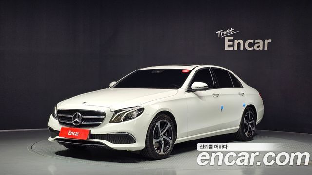 Mercedes-Benz E-Class 2020 — photo 1