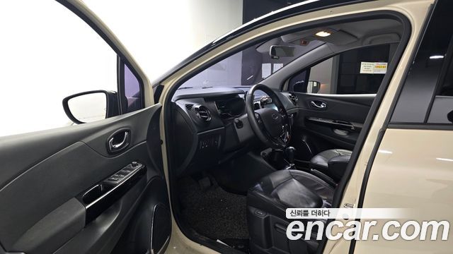 Renault Korea QM3 2015 — photo 13