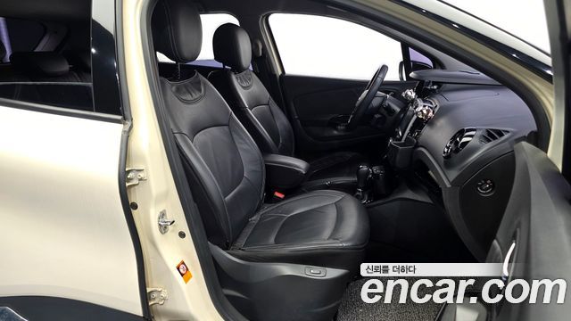 Renault Korea QM3 2015 — photo 17