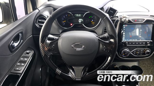 Renault Korea QM3 2015 — photo 19