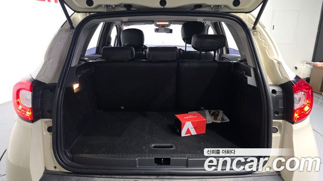 Renault Korea QM3 2015 — photo 26